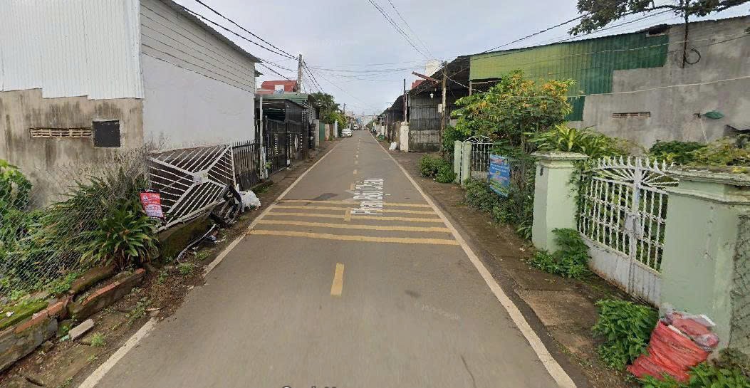 Bán 151m2 đất đường Phan Bội Châu Đức Trọng Lâm Đồng Giá 3 tỷ 800 triệu 2