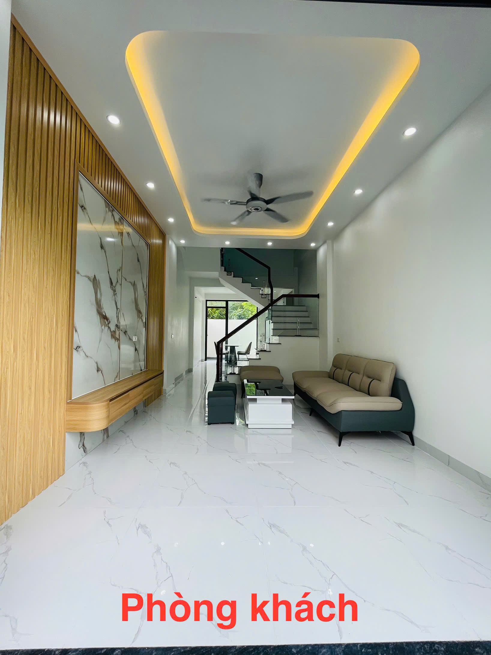 Nhà 3 tầng Trương Hán Siêu 67.6m2 nở hậu tài lộc sân rộng giá 1.x ty 2