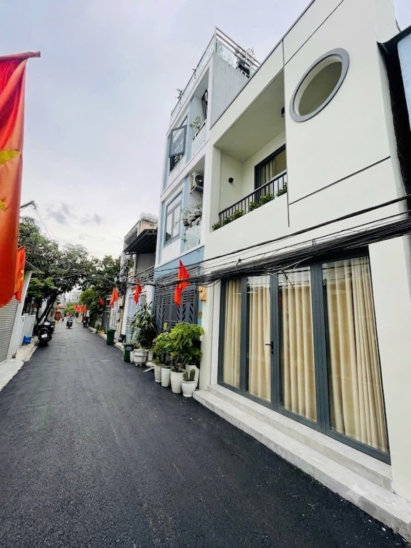 Bán nhà đường số 34, Linh Đông, Thủ Đức, TP HCM. DT 40m2, 2 tầng, sổ hồng riêng, giá 4.73  tỷ. 5