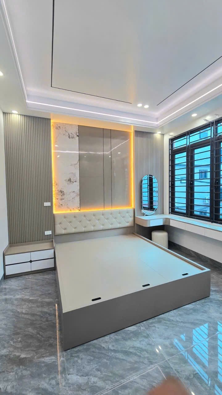 Bán nhà 4 tầng Bình Lộc ngõ thông 2 ô tô tránh, sát chợ giá 3.x tỷ 3