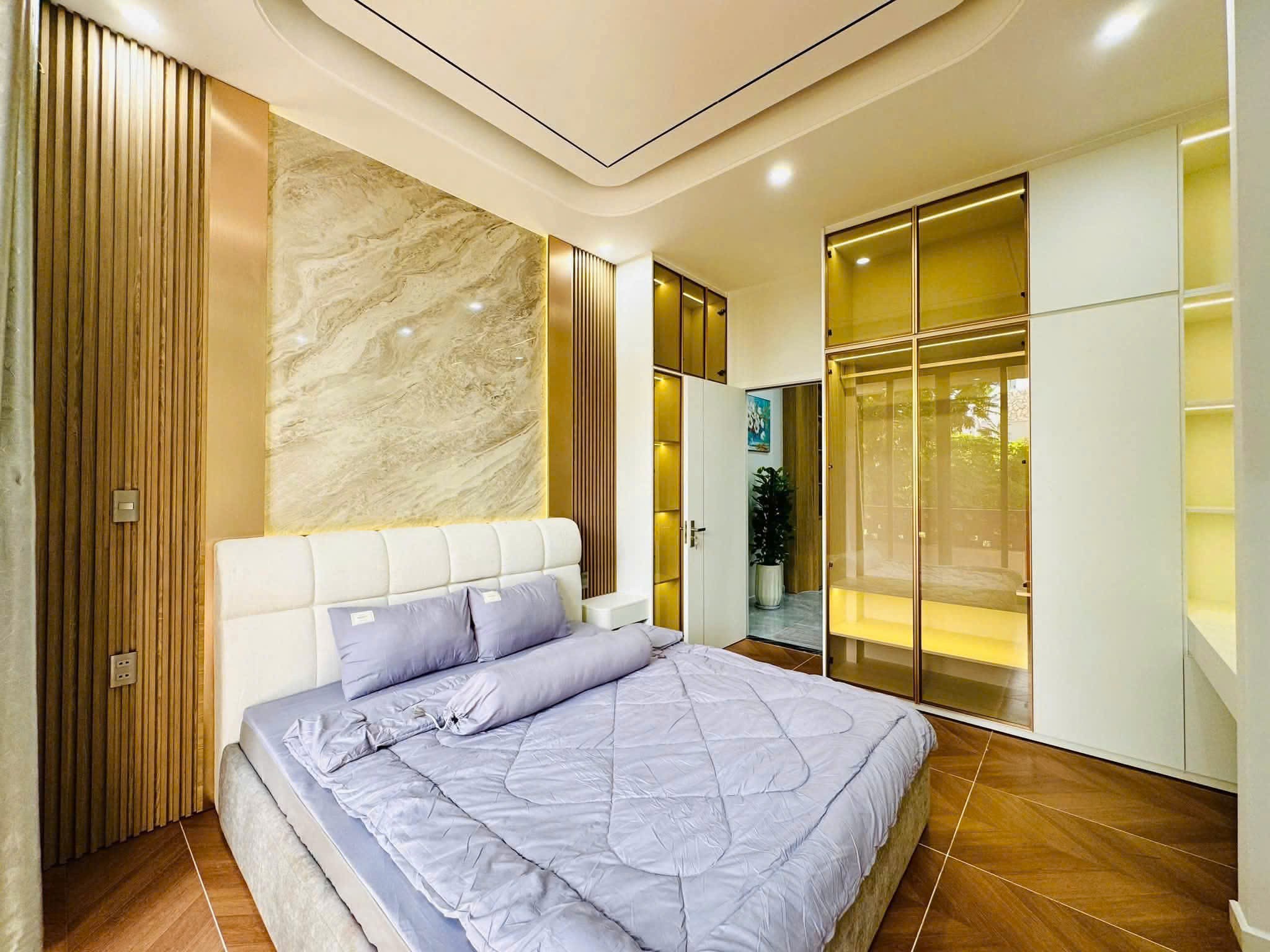 SIÊU PHẨM - Nhà 3 tầng full nội thất đường Phú Xuân 5 - Sát Phùng Hưng 3