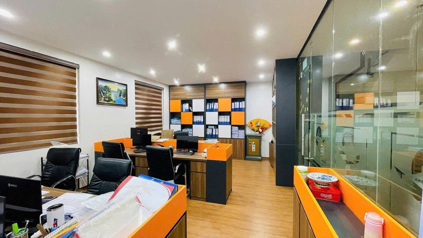 Hiếm BT đẹp 4 tầng An Phú Villa, 180m2, mặt tiền 10m, vị trí VIP, dòng tiền ổn định, giá 40 tỷ 3