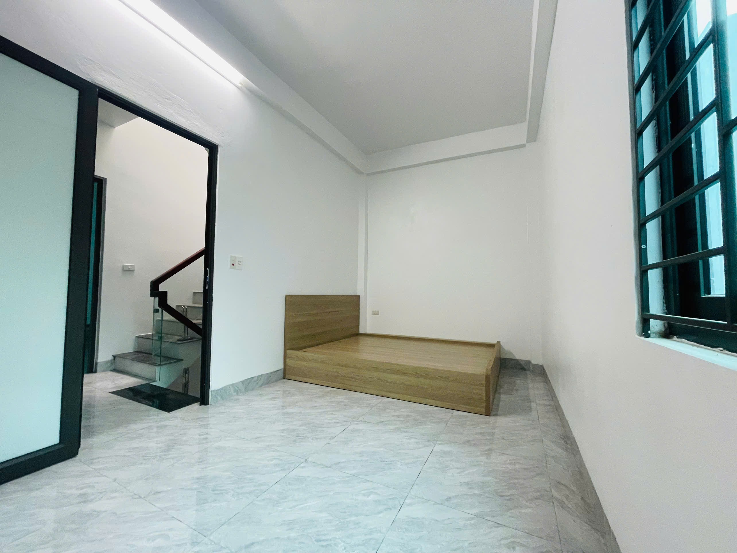 Nhà 3 tầng Phan Chu Trinh 42m2 ô tô đỗ cửa tặng full nội thất giá 2.15 tỷ 3