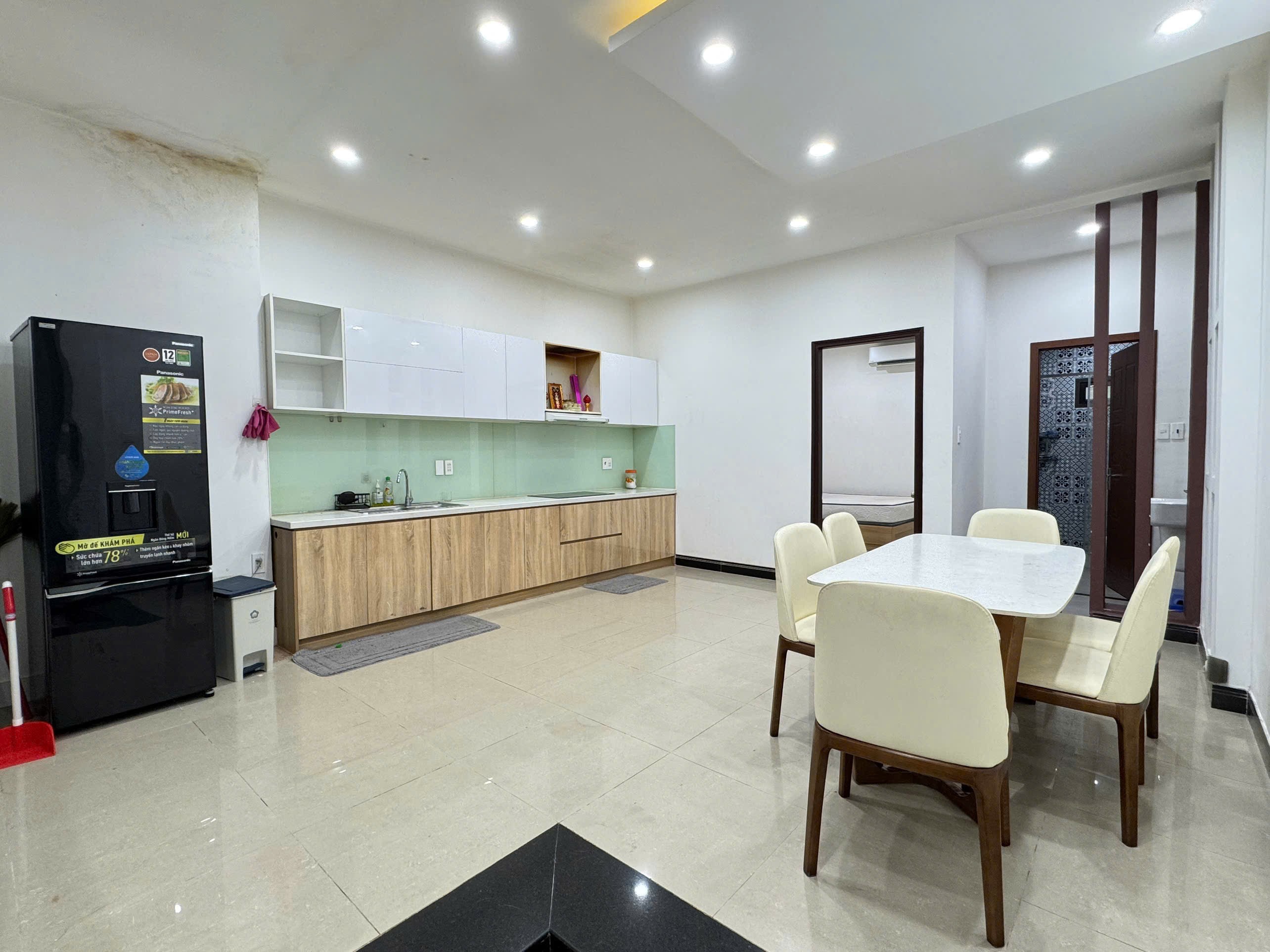NHÀ ĐẸP 2 TẦNG 2 MÊ MẶT TIÊN ĐƯỜNG NGUYỄN KHANG 3