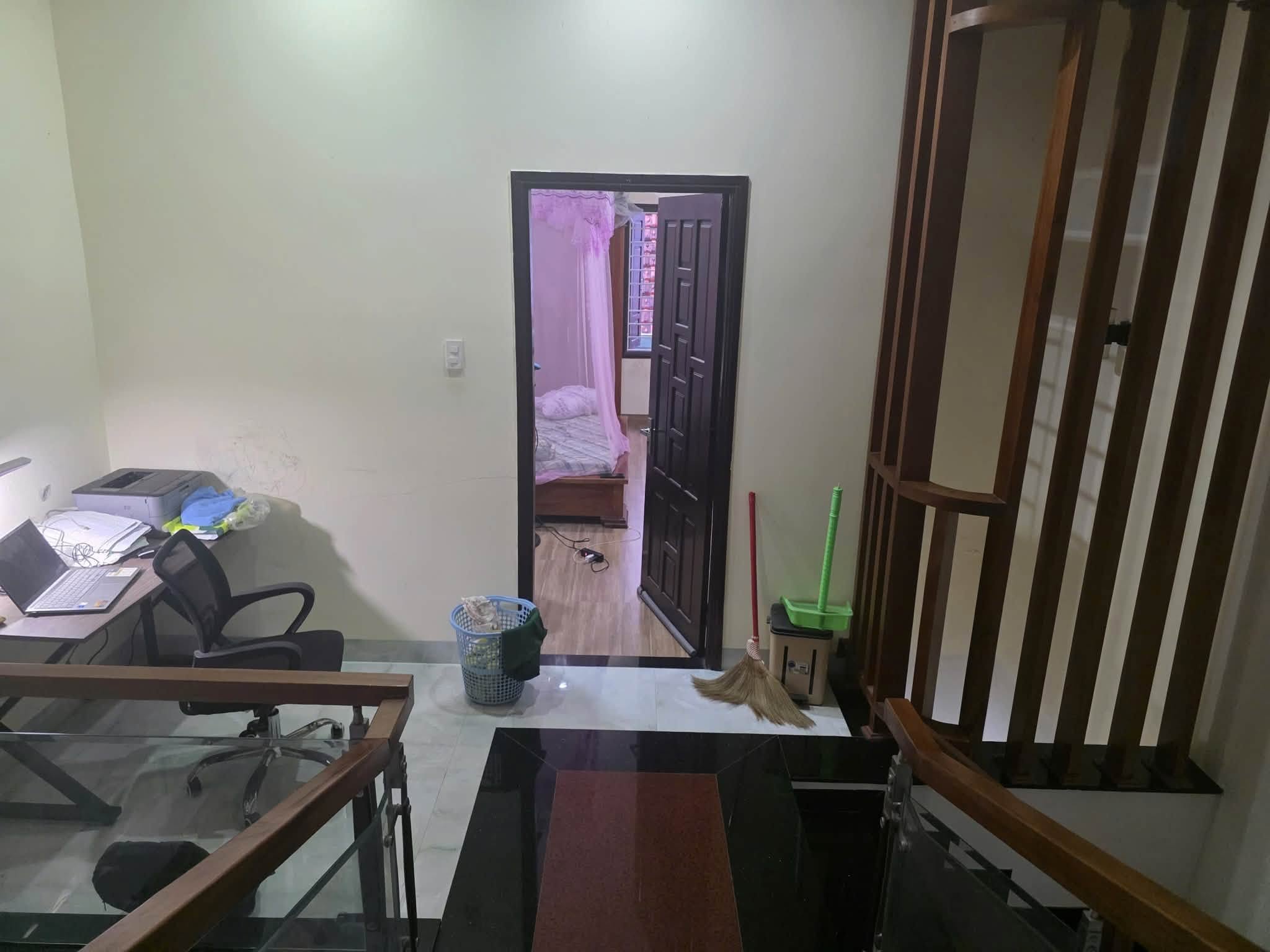 Bán nhà 3 tầng mặt tiền đường Nguyễn Thị Thập - Gần biển 3