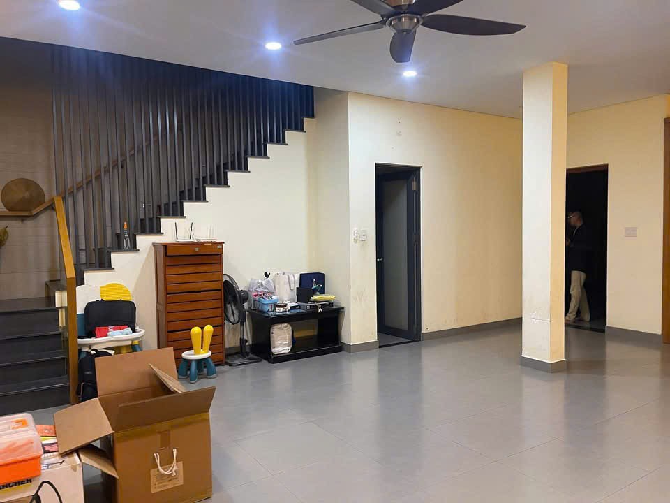 Cho thuê biệt thự phường Hiệp Bình Chánh. MT đường KDC Bình Dân ,Thủ Đức 3