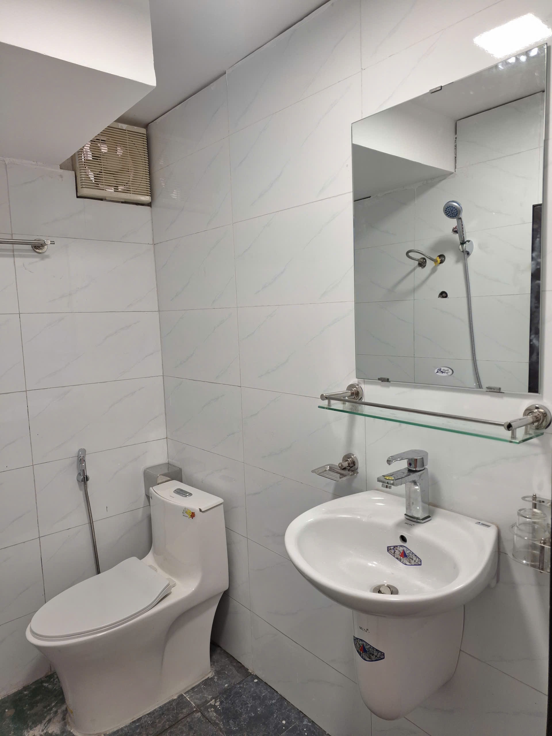 Bán Nhà Góc Mặt Phố Cổ Phạm Hồng Thái 3 Tầng Kinh Giá 5.x Tỷ 3