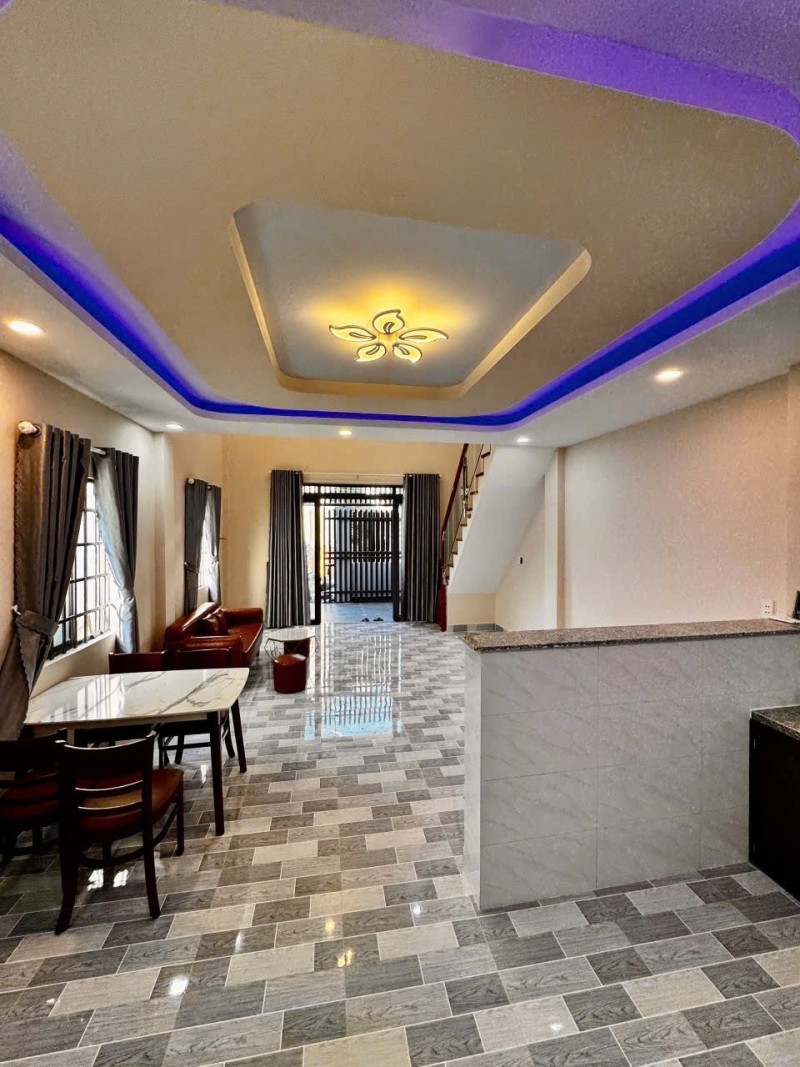 Bán nhà 60m2, đường Tô Ngọc Vân, Linh Đông, Thủ Đức, TP HCM, 2 tầng, sổ hồng riêng. Giá 5,33  tỷ. 3