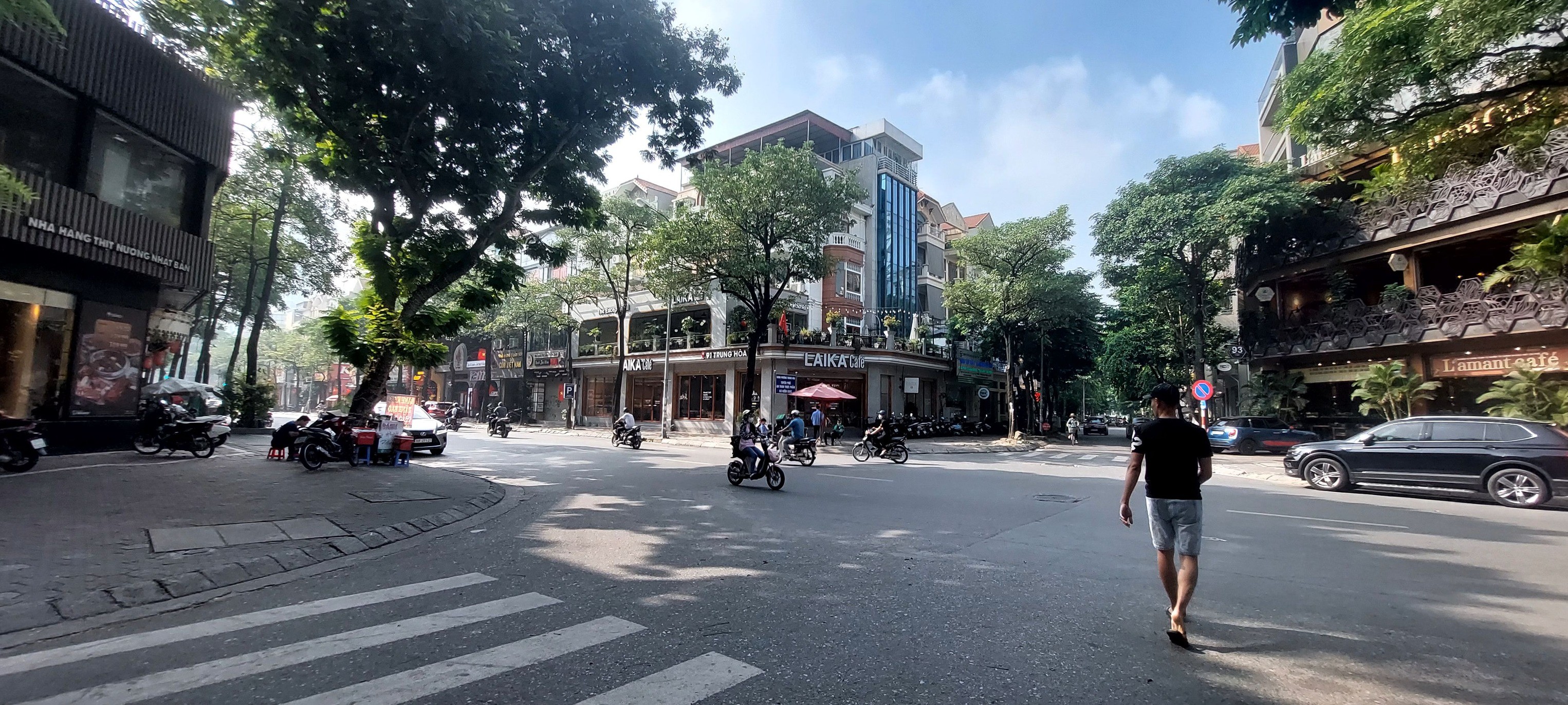 Bán Tòa VP Phố Đào Tấn, Ba Đình: Lô góc MT 16m, 8 Tầng  Vỉ Hè Rộng Kinh Doanh 85 Tỷ 2