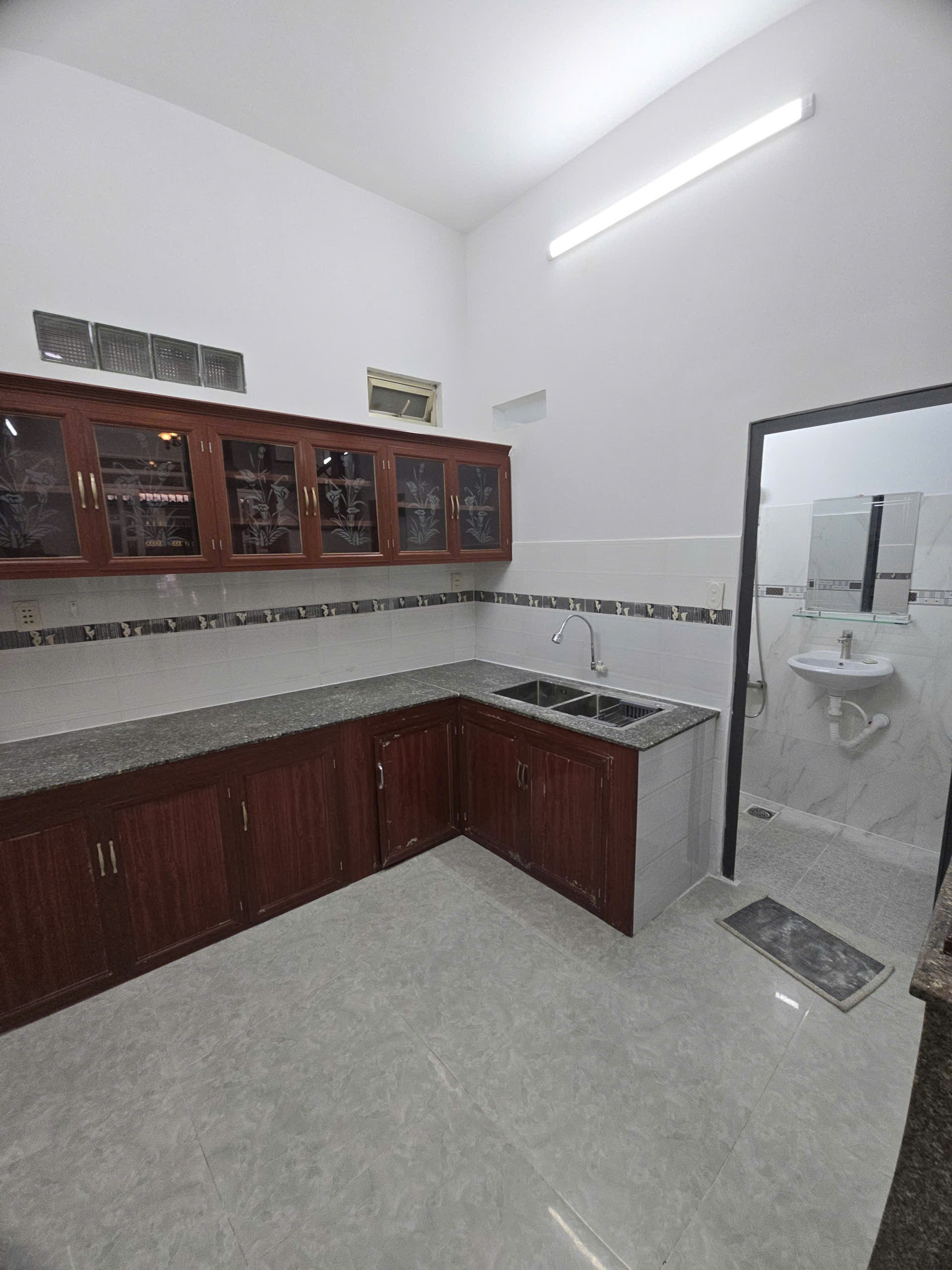 HIẾM CÓ LÊ VĂN QUỚI 40M2 4 TẦNG ĐÚC 4PN 3WC SÂN THƯỢNG SHR GIÁ 5.18 TỶ 3