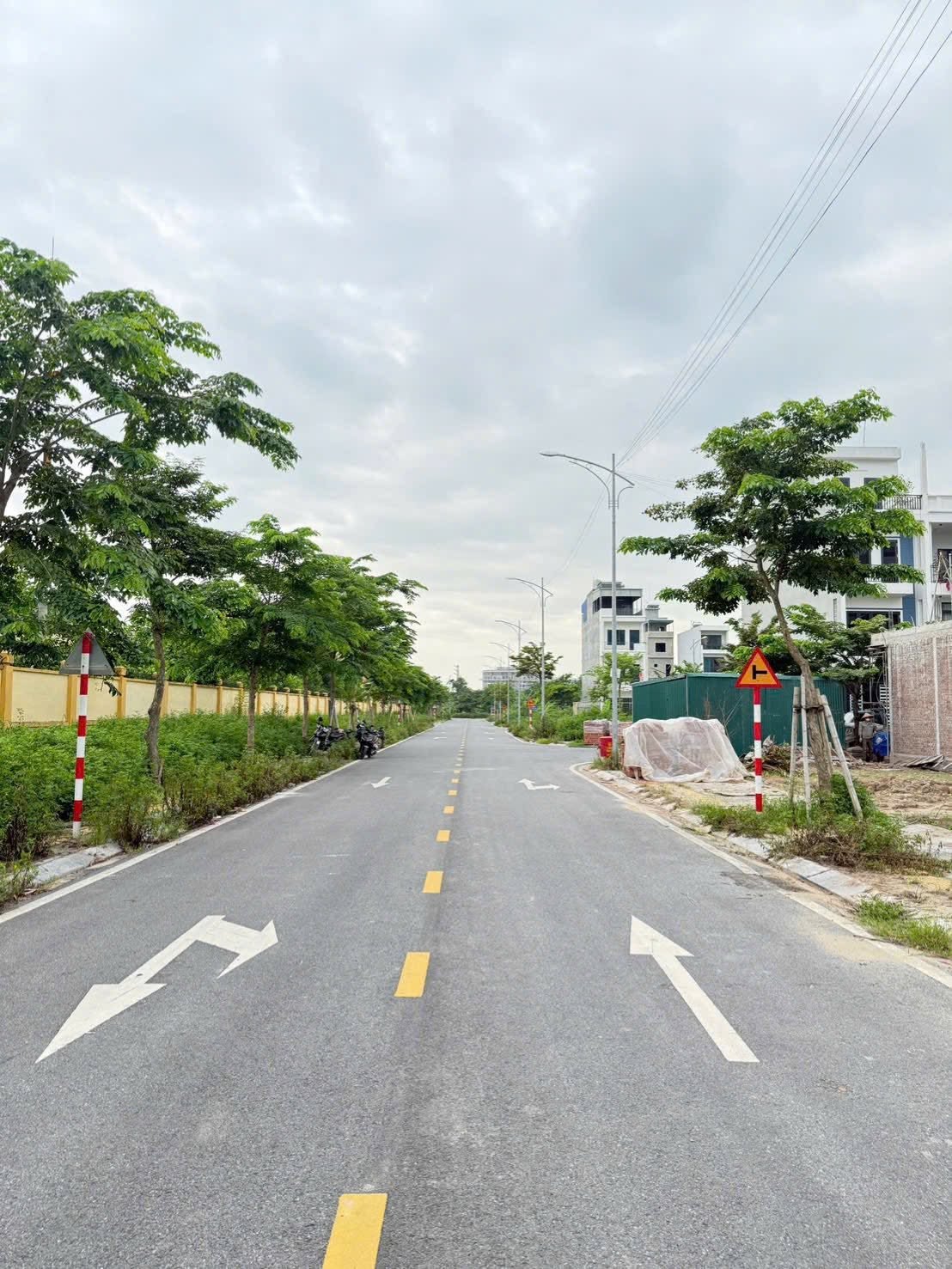 Bán đất KDC Ngọc Châu Đồng Triều, ph Ngọc Châu, TP HD, 119.2m2, mt 24m, đường 15.5m, hướng nam 4