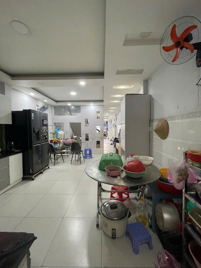 Cần bán Nhà ở, nhà cấp 4, nhà hẻm đường Gò Dầu, Phường Tân Quý, Diện tích 90m², Giá 9.39 Tỷ 5