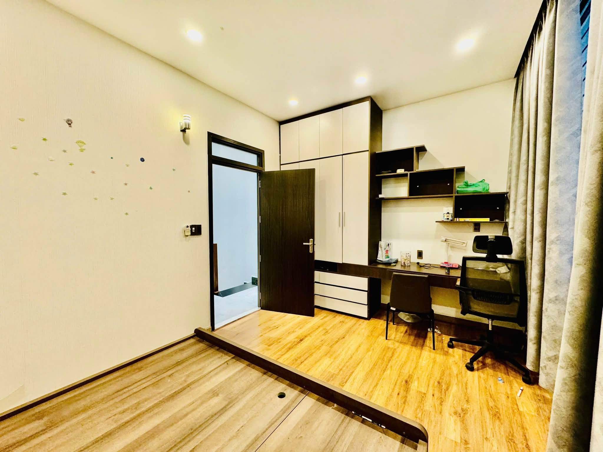Bán nhà 3 tầng đường Giang Châu 3 - Đường 7m5, sát sông, Nam Việt Á GĐ1 4