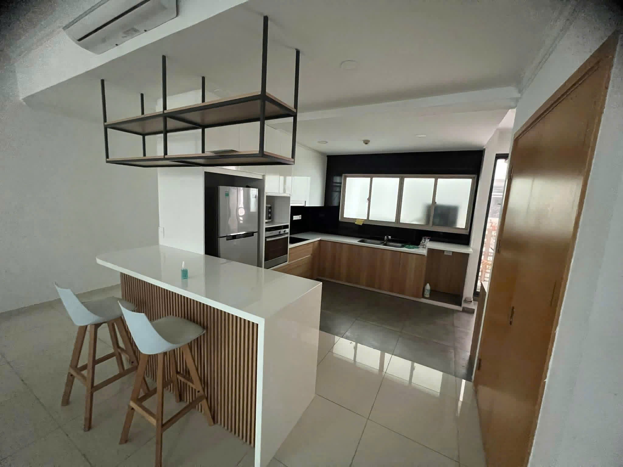 Cho thuê Căn hộ chung cư dự án The Vista An Phú, Diện tích 174m², Giá Thương lượng 3