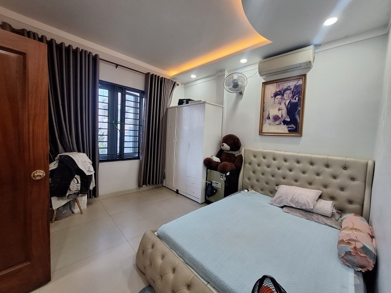 Bán nhà đường số 35, Hiệp Bình Chánh, Thủ Đức, TP HCM. DT 240m2, SHR. Giá 9,98 tỷ. 5