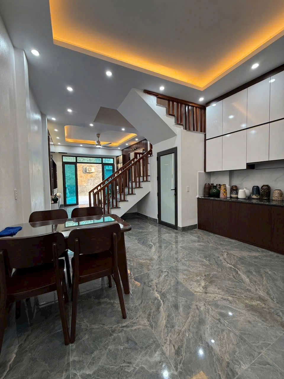 Nhà 3 tầng mới cứng Lê Viết Hưng Ngọc Châu ngõ thông giá 2.1xx tỷ 5