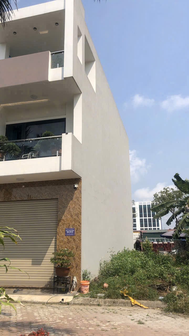 Bán đất chợ Hội Đô – lô 2 mặt đường, kinh doanh cực tốt chỉ 3.3ty 5