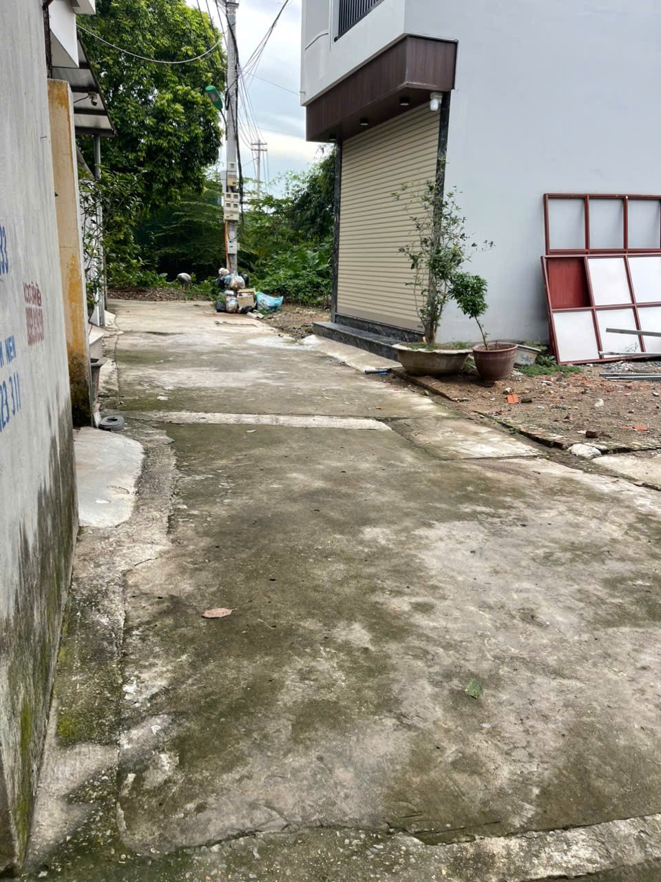 CHÍNH CHỦ GỬI BÁN LÔ GÓC 48m2 TẠI NGHĨA TRAI , NHƯ QUỲNH, 2.x tỷ: 0835459289