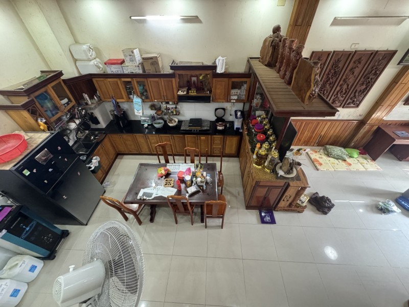 Bán nhà 134m2 đường Man Thiện, Tăng Nhơn Phú A, Q9, Thủ Đức, TP HCM, 3 tầng, giá 10,5 tỷ, sổ hồng 3
