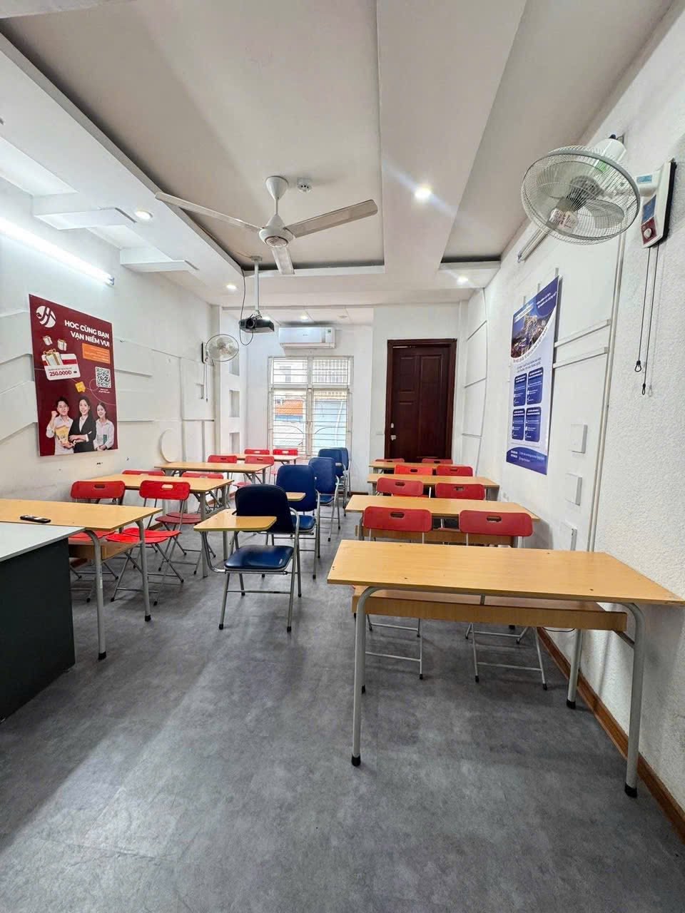 BÁN NHÀ PHÂN LÔ NGUYỄN THỊ ĐỊNH, VỈA HÈ, OTO TRÁNH, 52M2 5T, Ở, KINH DOANH, HƠN 26 TỶ 4