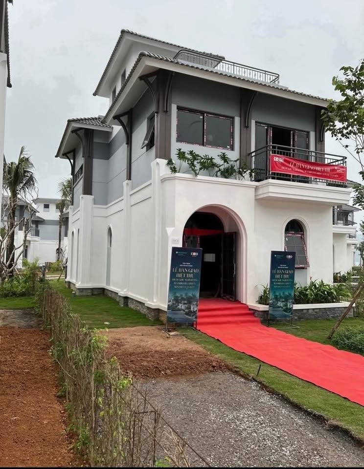Chính chủ ở xa, cần bán biệt thự biển 2,5 tầng Đơn lập 160m2 tại sonasea vân đồn Quảng ninh 3