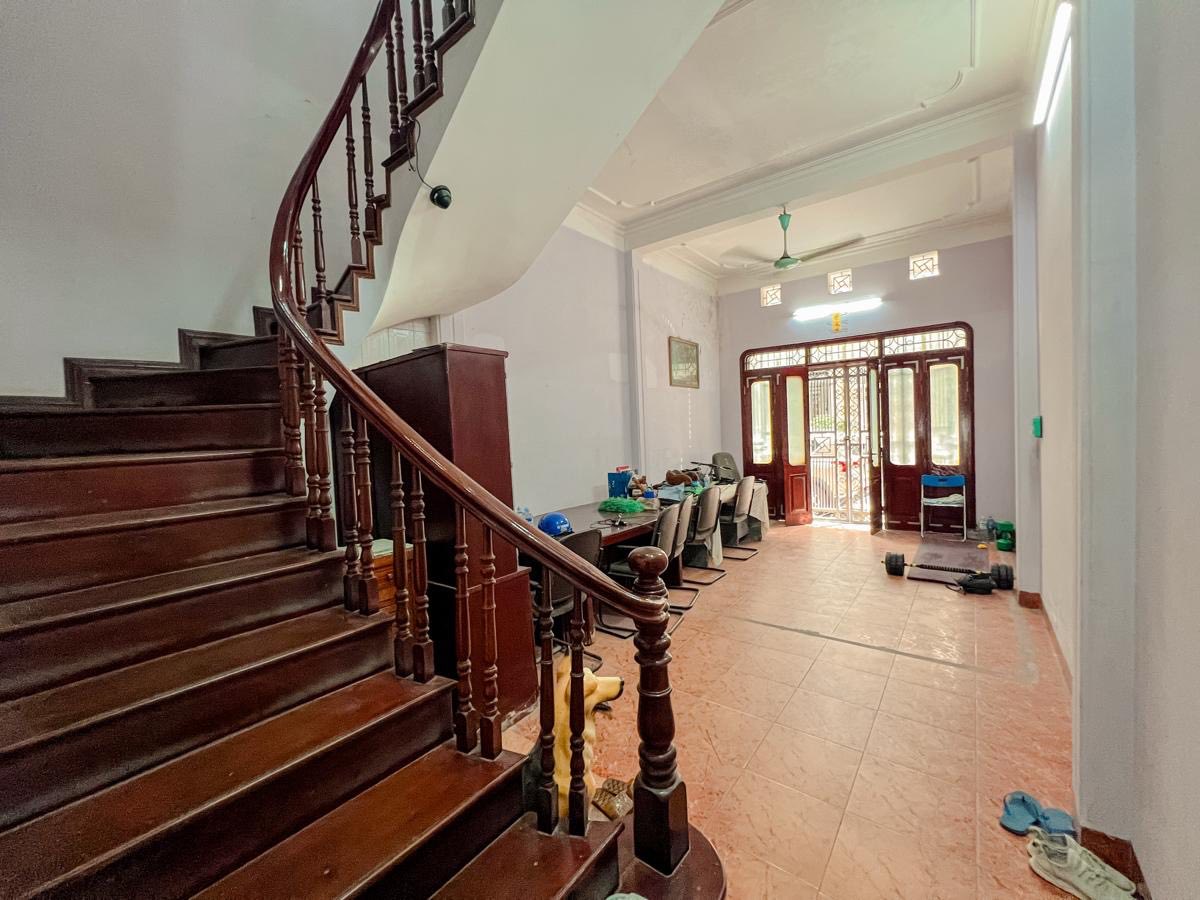 BÁN NHÀ NGUYỄN QUÝ ĐỨC, 2 MẶT NGÕ OTO, DT115M 4T, Ở, KINH DOANH, VĂN PHÒNG, CHỈ 27 TỶ 2