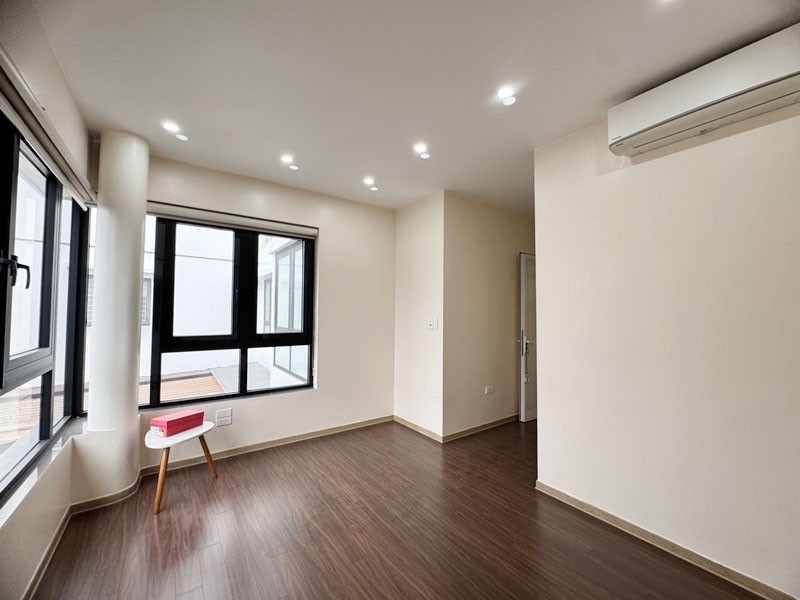 Bán Nhà Lô Góc Ngõ 999 Bát Khối 137,5m2 - Mặt Tiền Khủng 11.5m Nở Hậu - Giá Lộc Cực Tốt 2