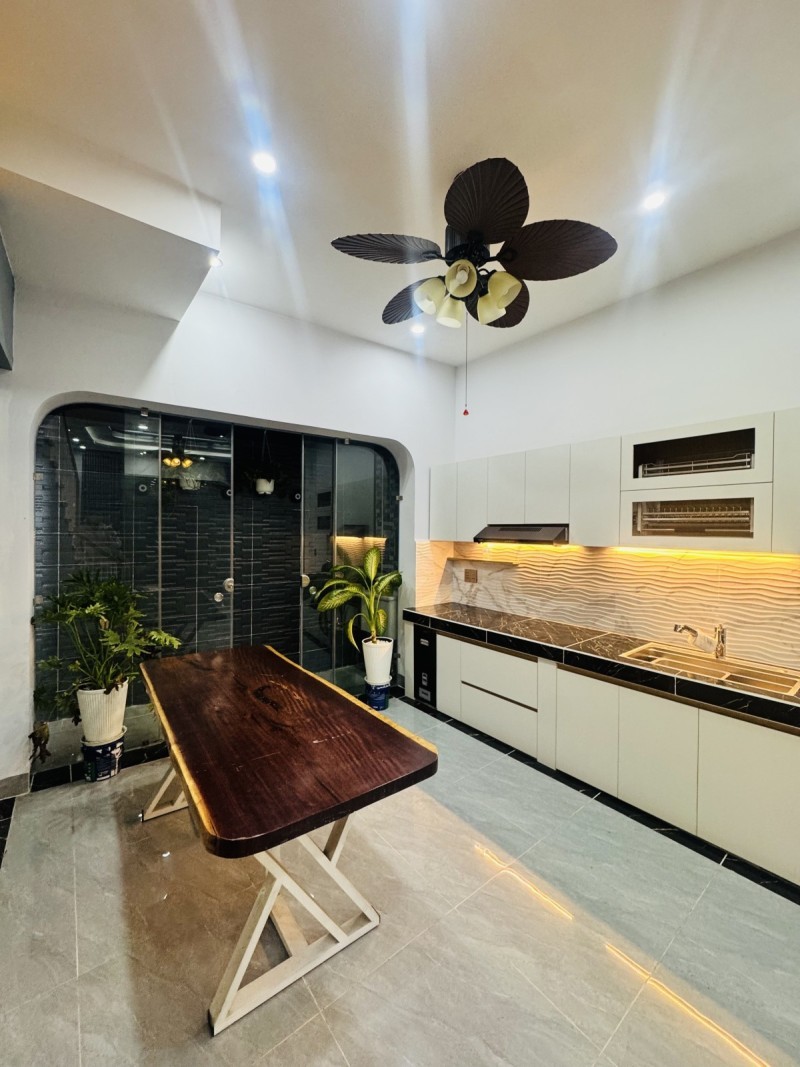 Bán nhà 4 tầng, 50m2, đường Nguyễn Duy Trinh, Q9, Thủ Đức, TP HCM,  sổ hồng riêng, giá 5,19  tỷ. 3