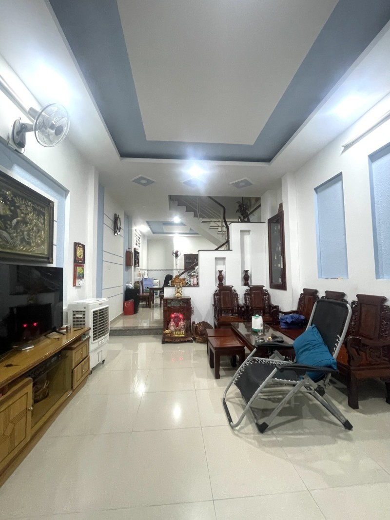 Bán nhà 3 tầng, 75m2 đường số 4, Hiệp Bình Phước, Thủ Đức, TP HCM, sổ hồng riêng, giá 7,19 tỷ. 2