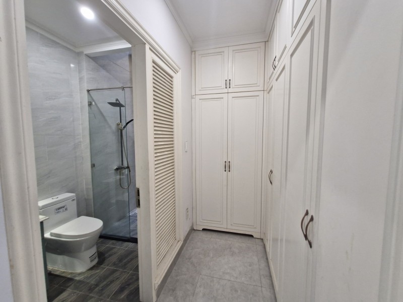 Bán nhà 4 tầng đường số 42, Bình Trưng Đông, Q2, Thủ Đức, TP HCM. DT 80m2, sổ hồng riêng, giá 5