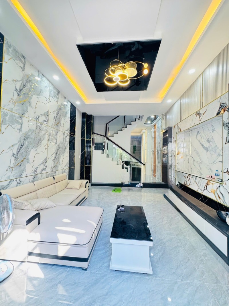 Bán nhà 5 tầng,  đường 385, Tăng Nhơn Phú A, Quận 9, Thủ Đức, TP HCM. DT  52m2, sổ hồng. Giá 7,9 tỷ