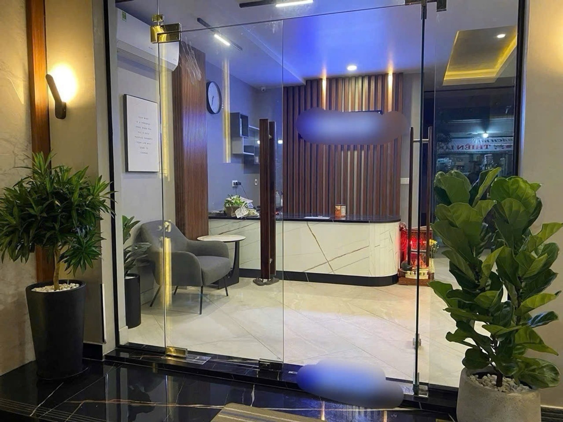 Mặt tiền 4 tầng KDC Phú Lợi đường Lê Bôi 7x20 chỉ 17 tỷ còn thương lượng 2