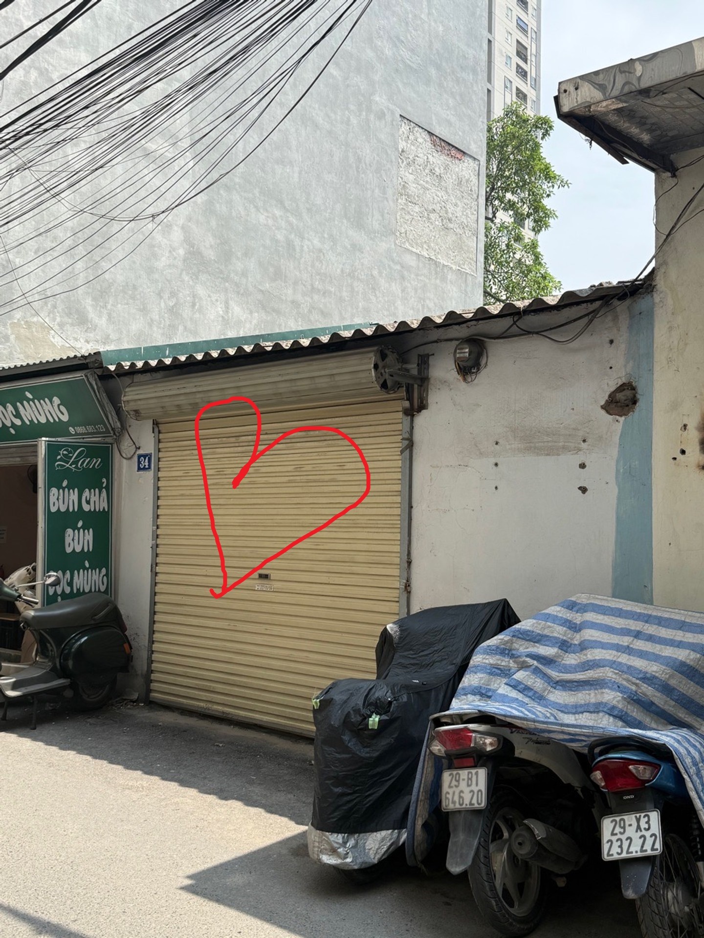 Bán nhà Cấp 4 phố Lâm Hạ Long Biên 10 tỷ 50m ô tô đỗ cửa,sổ đỏ