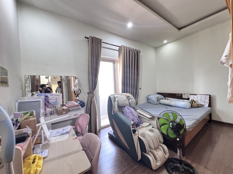 Bán nhà 3 tầng Tân Hòa 2, Hiệp Phú, Q9, Thủ Đức, TP HCM. DT 51m2, giá 5,68  tỷ, sổ hồng riêng. 4