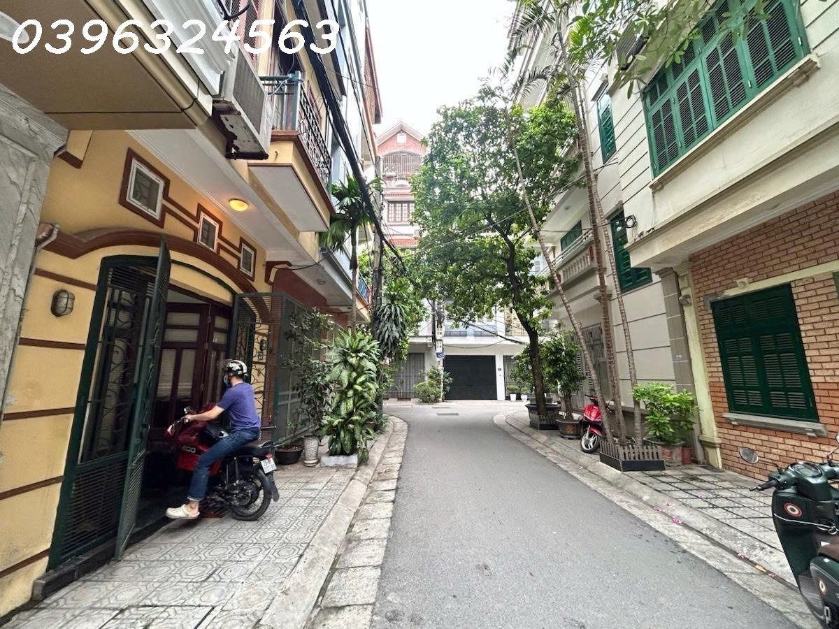 BÁN NHÀ LẠC TRUNG HAI BÀ TRƯNG PHÂN LÔ Ô TÔ TRÁNH 55M2 4 TẦNG 18.8 TỶ 2