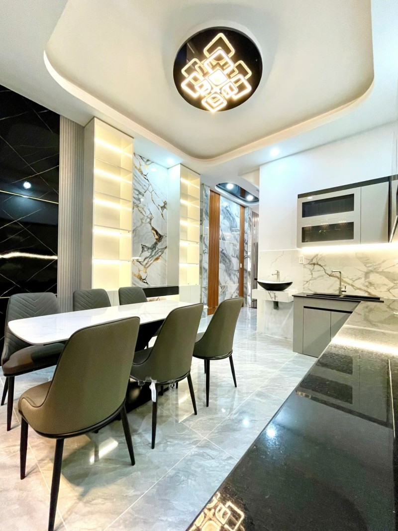 Bán nhà 5 tầng,  đường 385, Tăng Nhơn Phú A, Quận 9, Thủ Đức, TP HCM. DT  52m2, sổ hồng. Giá 7,9 tỷ 2