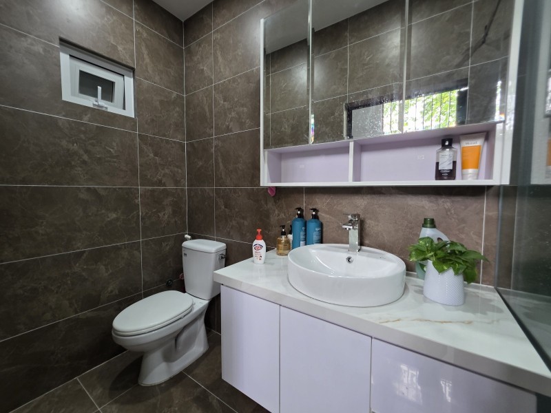 Bán nhà đường Nguyễn Đôn Tiết, Bình Trưng Đông, Q2, Thủ Đức, TP HCM. DT  104m2, 2 tầng, SHR,  giá 5