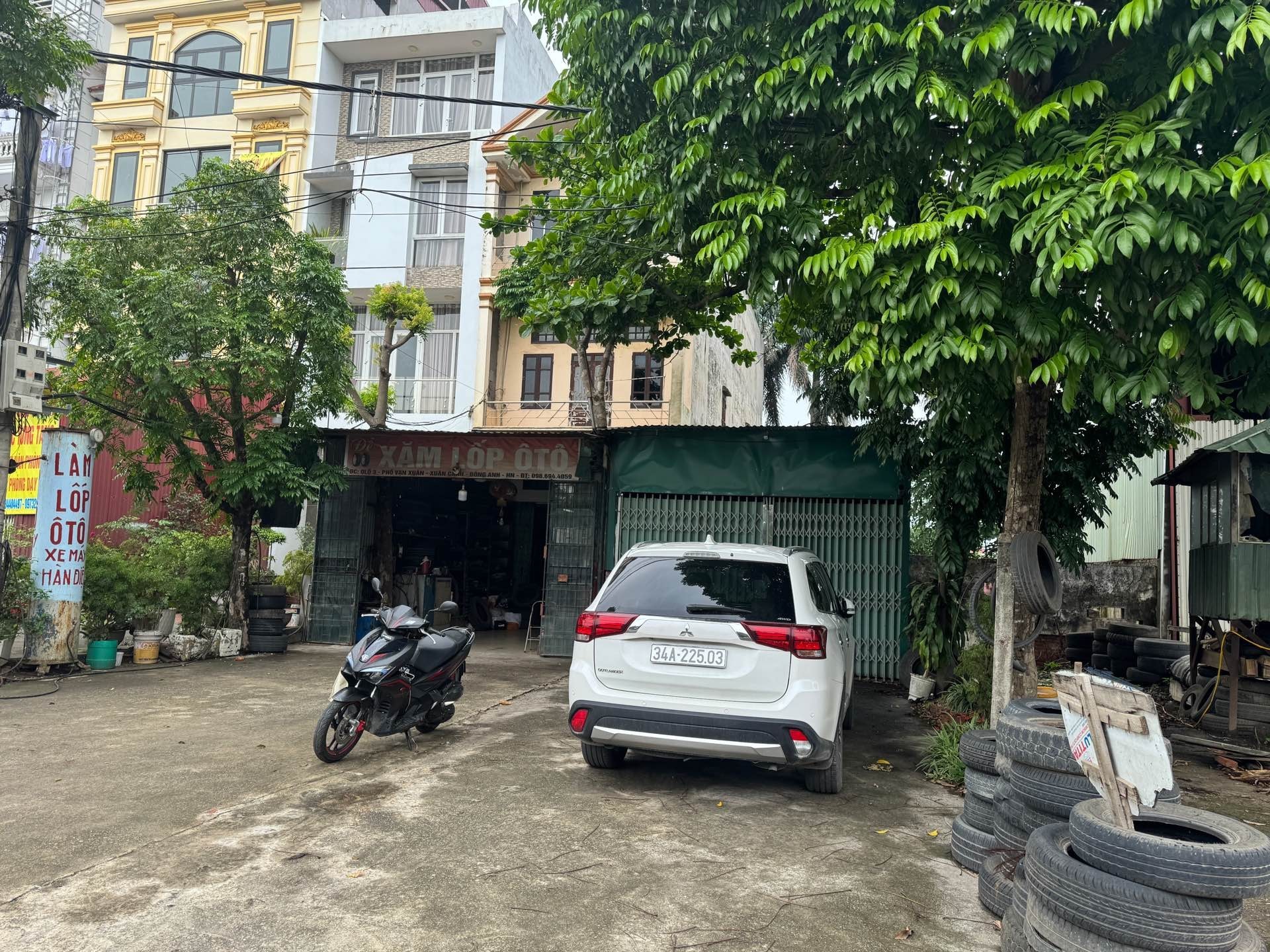 Bán nhà Thạch Bàn 9 tỷ 50m ngõ thông sổ đỏ Long Biên 3
