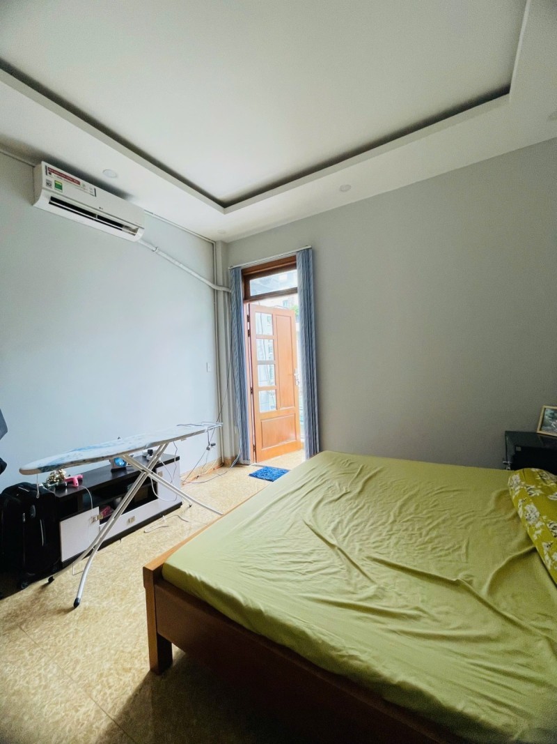 Bán nhà 3 tầng đường Chu Văn An, Hiệp Phú, Q9, Thủ Đức, TP HCM. DT  52m2, SHR, giá 6,38 tỷ. 4