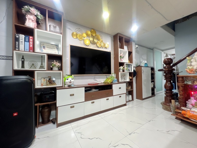 Bán nhà 4 tầng Đường Số 11, Linh Xuân, Thủ Đức, TP HCM. DT60m2, SHR, giá 6,28  tỷ. 3
