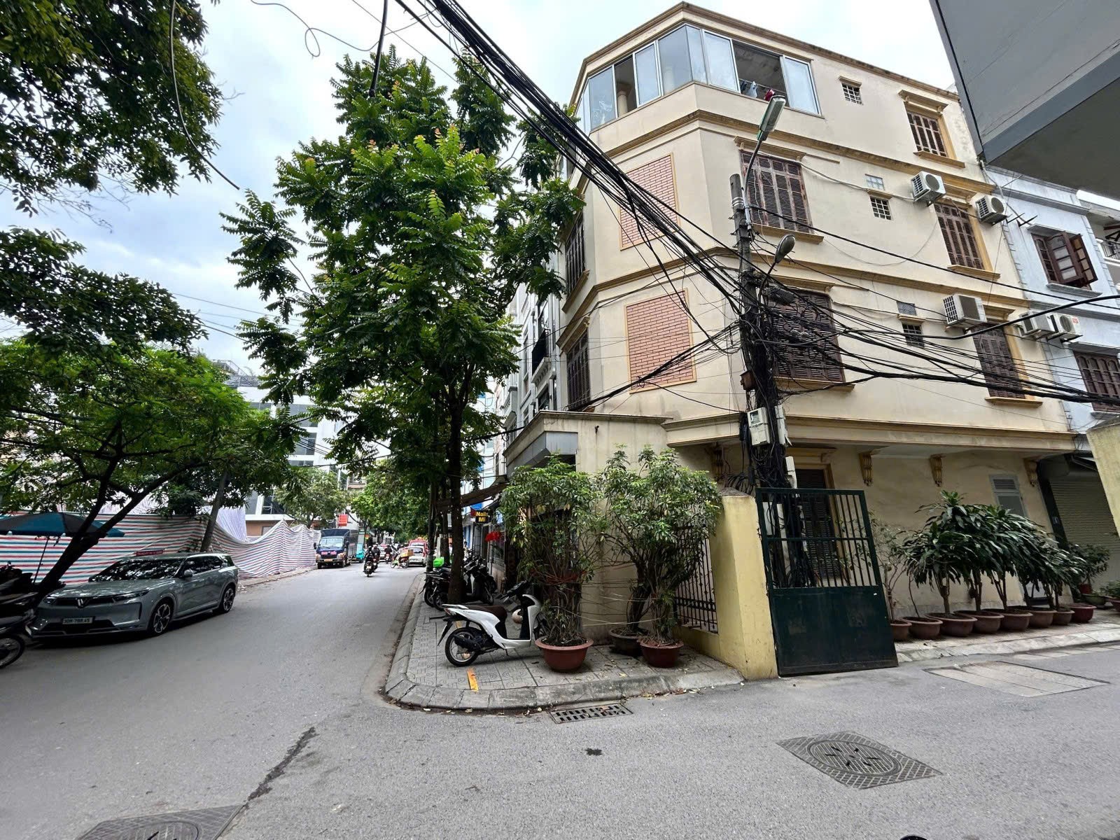 Cần bán Nhà mặt tiền đường Lạc Trung, Phường Vĩnh Tuy, Diện tích 42m², Giá 18.8 Tỷ 4