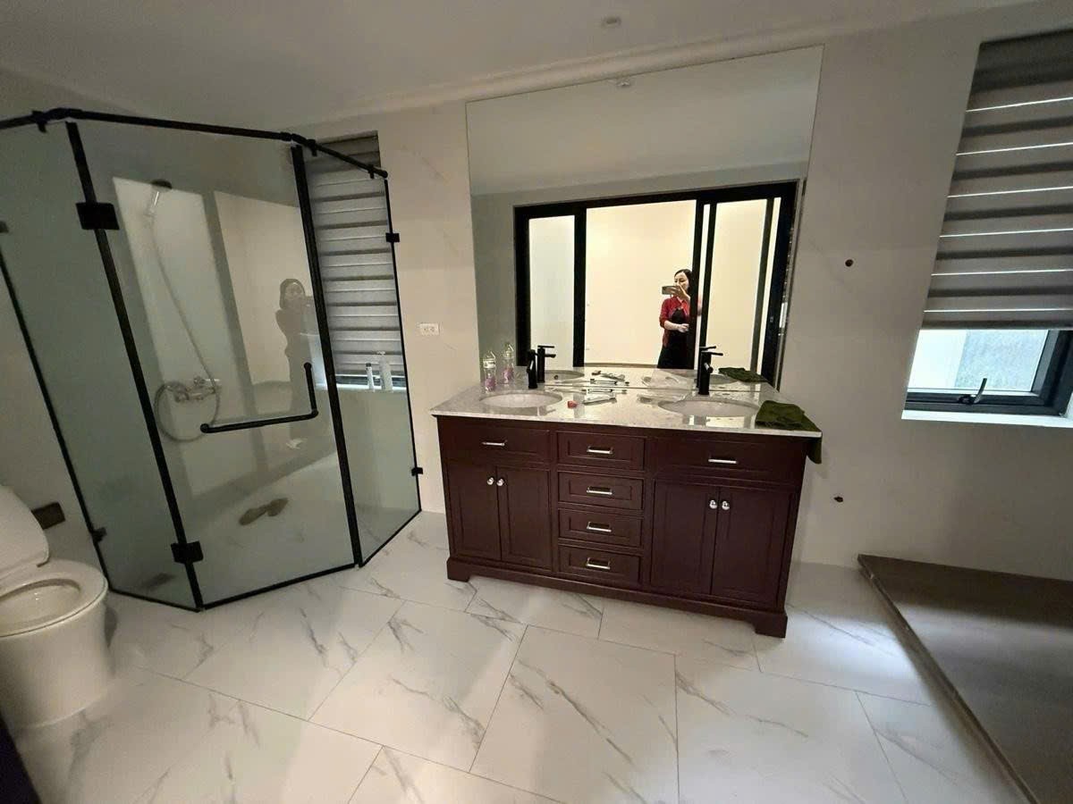 Cần bán Biệt thự đường Tân Mai, Phường Hoàng Văn Thụ, Diện tích 100m², Giá 35.5 Tỷ 2