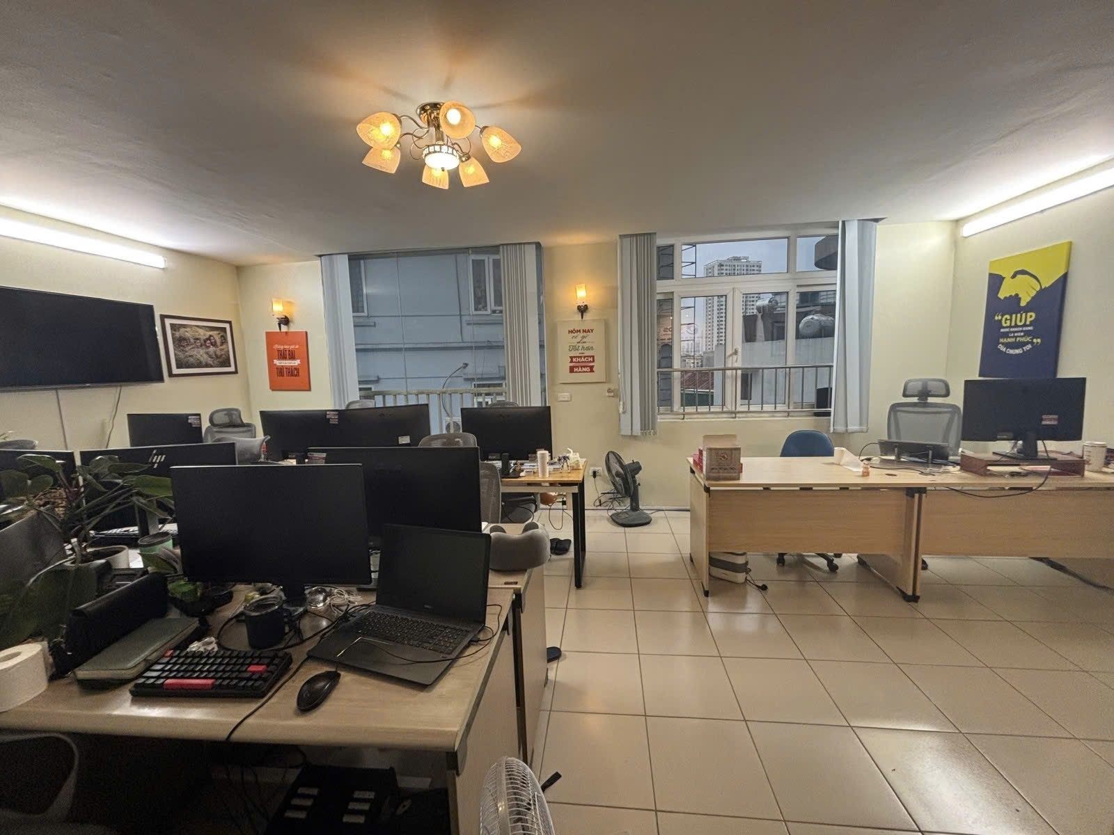 Cần bán Căn hộ chung cư đường Giải Phóng, Phường Thịnh Liệt, Diện tích 90m², Giá 5.85 Tỷ 2