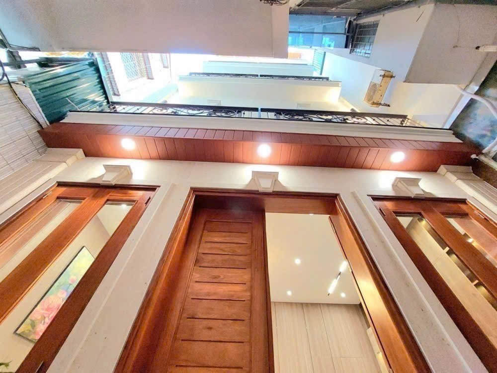 Cần bán Nhà mặt tiền đường Bạch Mai, Phường Bạch Mai, Diện tích 50m², Giá 13.35 Tỷ 6
