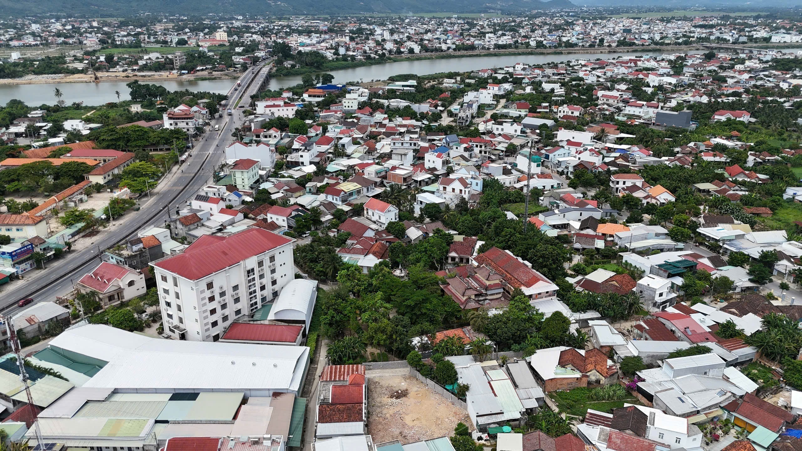 Bán đất thị trấn Diên Khánh full thổ cư gần chợ Tân Đức - ngay sau lưng chi cục thuế 8