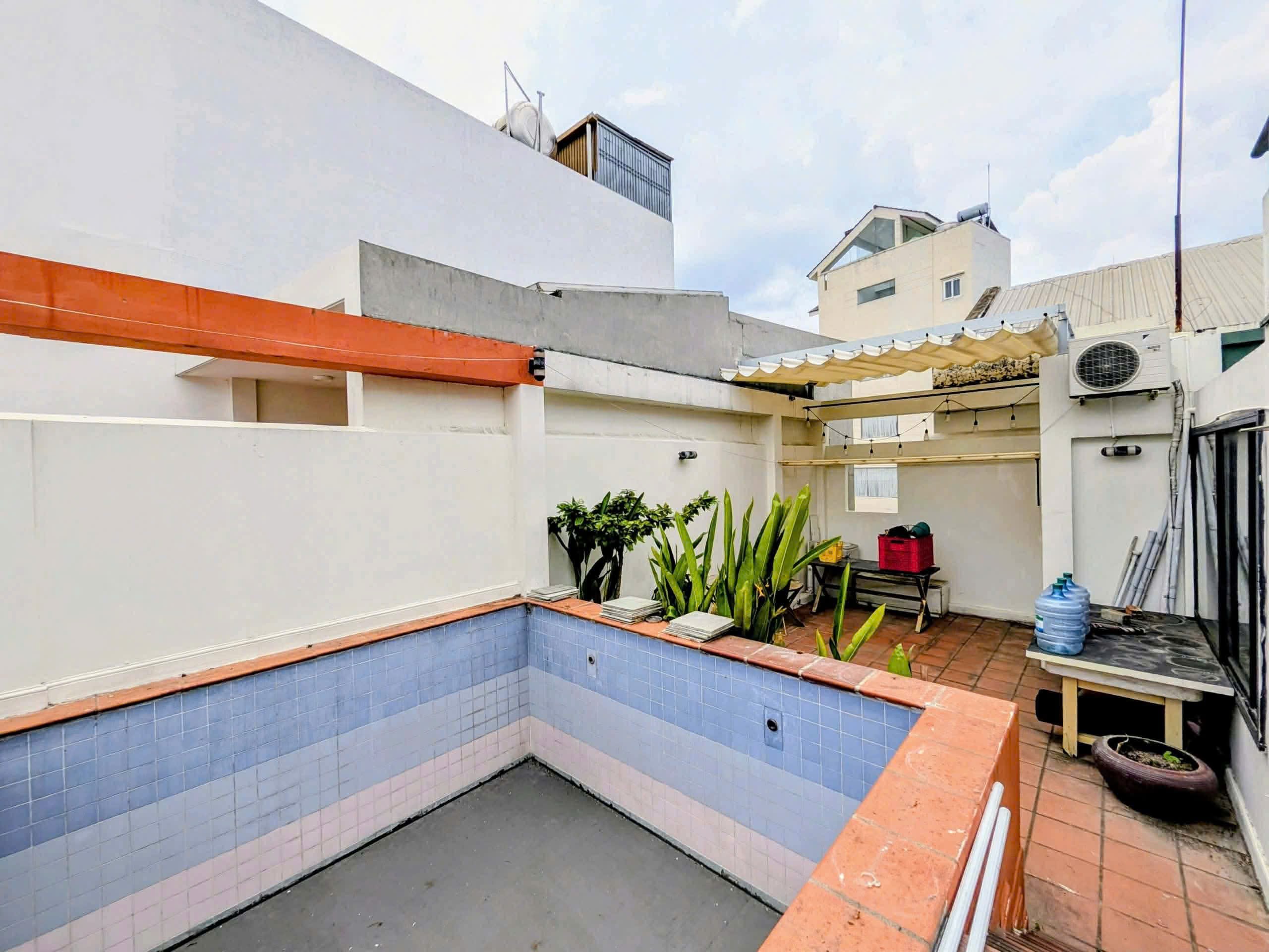 VILLA SÂN VƯỜN HỒ BƠI PHÚ NHUẬN - CÓ GARA OTO - THIẾT KẾ ĐỘC BẢN - 29 TỶ 8