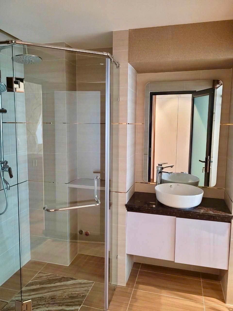 HẺM NHỰA 8m NGUYỄN XÍ - NHÀ 60m2 4 TẦNG KIÊN CỐ - 13 TỶ TL 7
