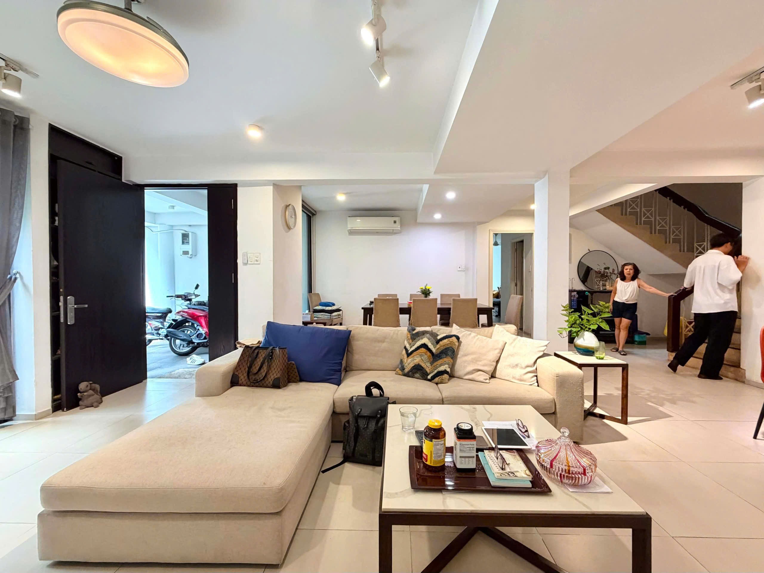 BIỆT THỰ PHÚ NHUẬN - 4 TẦNG BỀ THẾ - 157M² NỞ HẬU 20M - 8PN - 26,7 TỶ 22