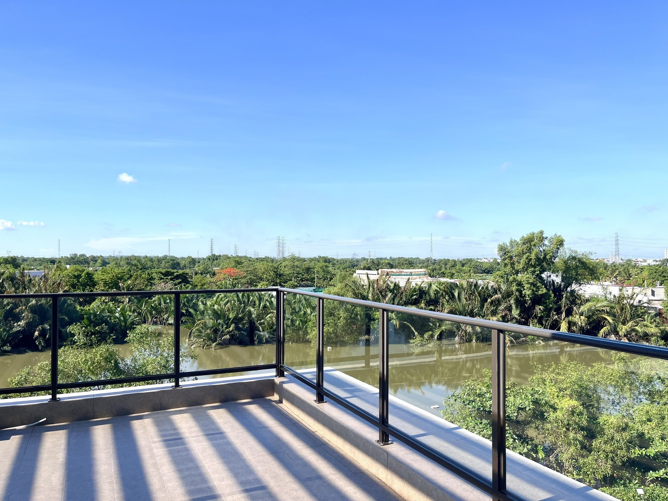 NHÀ PHỐ VEN SÔNG TRELLIA COVE (26HA) NGUYỄN VĂN LINH, BÌNH CHÁNH, 249M2 – 18,8 TỈ 9