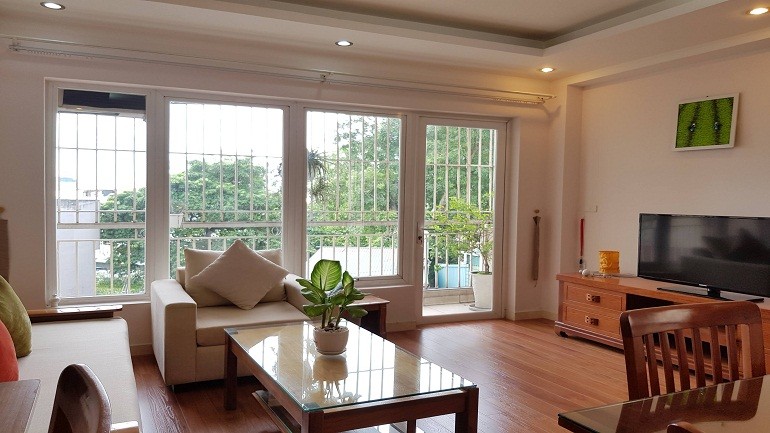 Cho thuê Căn hộ chung cư đường Phó Đức Chính, Phường Trúc Bạch, Diện tích 60m², Giá 11 Triệu 3